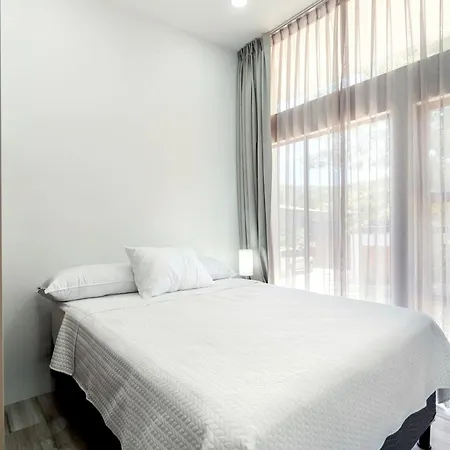 Casa Margarita Apt 2Br W Plunge Pool, Tamarindo